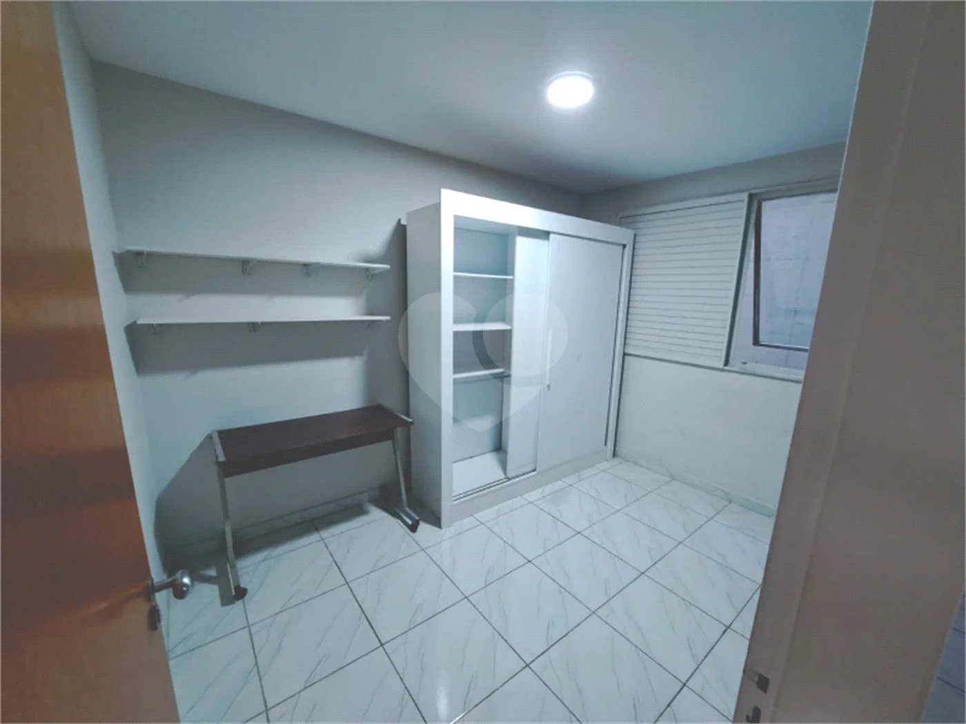 Lindo apartamento em excelente local.