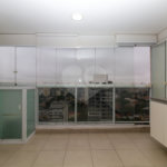 Apartamento com 02 dormitórios, sendo 1 suíte com 02 vagas de garagem