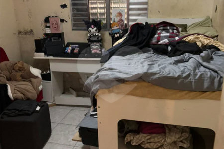Casa com 300m², 5 quartos (3 suítes), 3 garagens, à venda em Itaquera