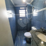 Apartamento com 1 dormitório.