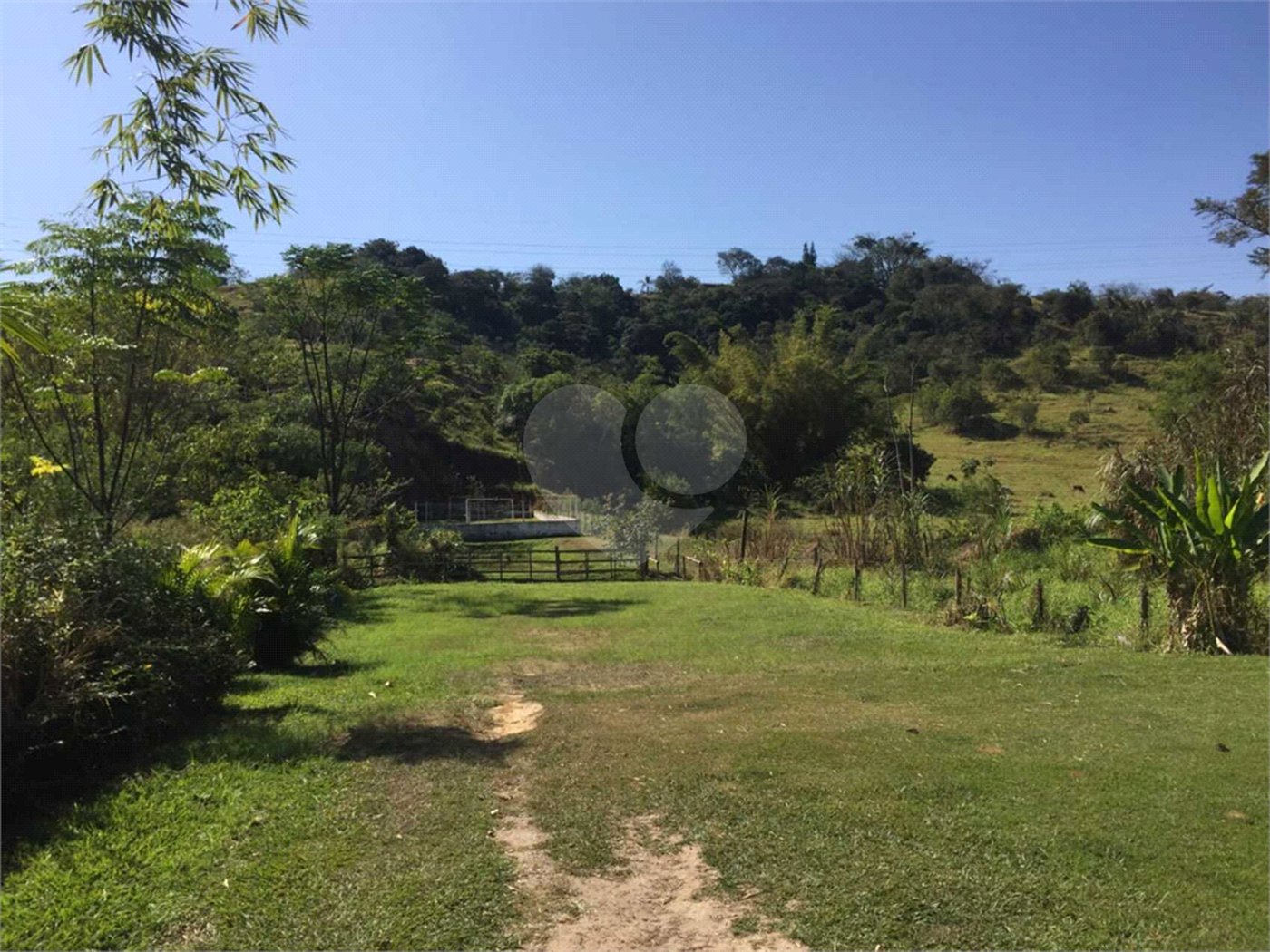 CHACARA A VENDA COM 3.190M², 2 DORMITORIOS, 2 BANHEIROS, 6 VAGAS - CHACARA SÃO JOSÉ - SÃO JOSEÉ DOS