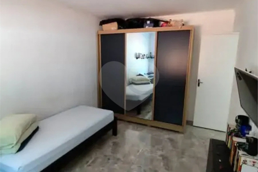 Sobrado com 3 Quartos e 3 banheiros à Venda, 160 m² por R$ 850.000 -Jardim Líbano, São Paulo - SP