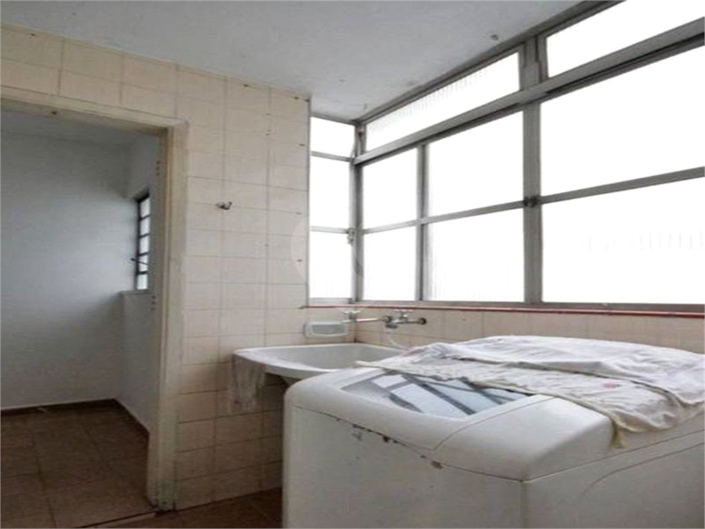 Apartamento de 84m2 com 2 Quartos e 1 banheiro à Venda na Bela Vista