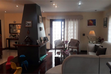 Casa 5 quartos R$ 2.400.000,00 Vila Oliveira em Mogi Das Cruzes, Sp