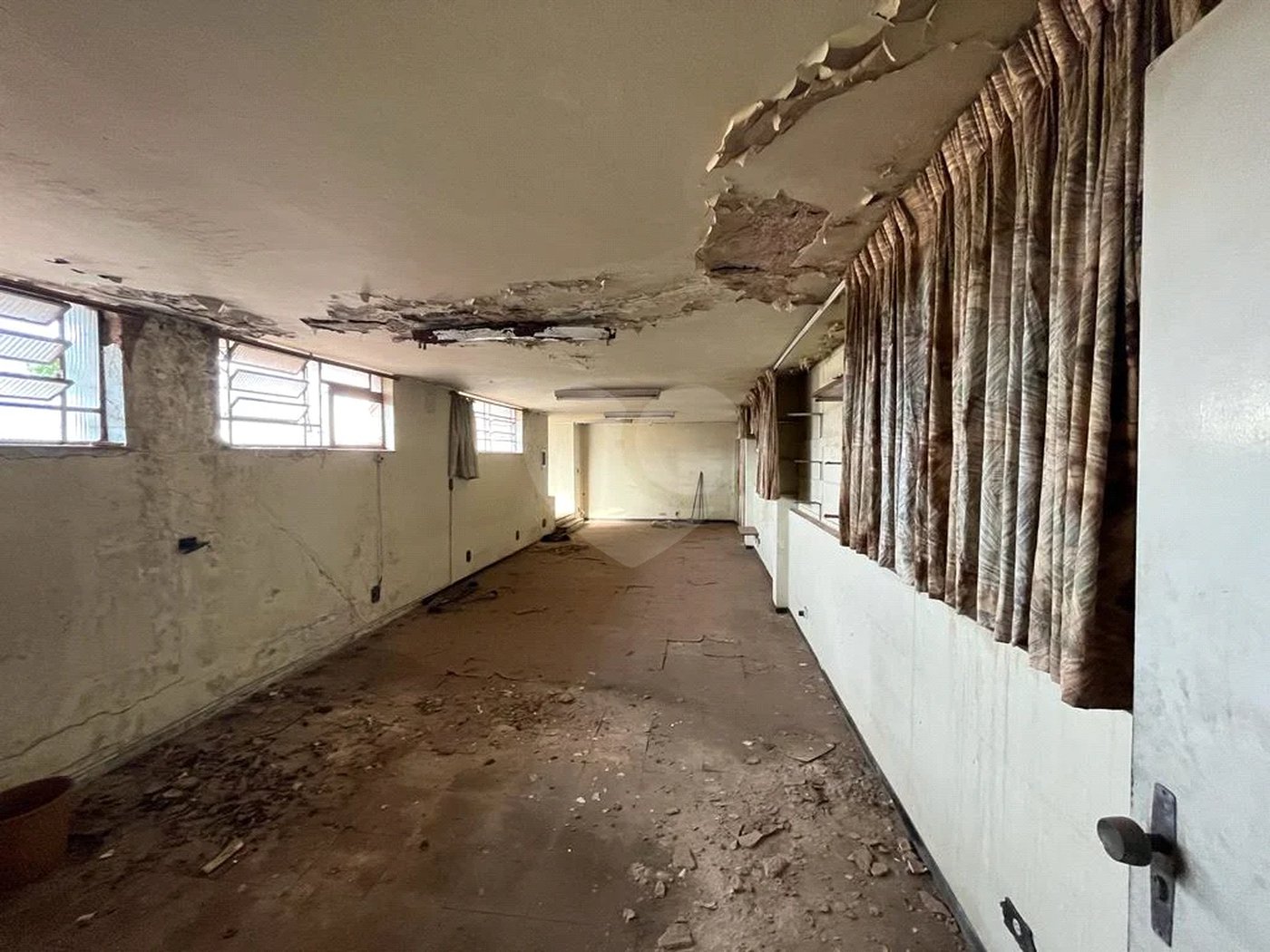 Barracão comercial em ponto estratégico na Paulicéia