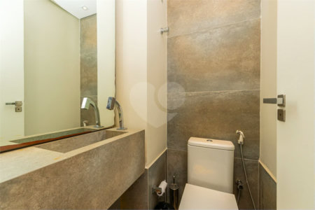 Apartamento à venda com 3 quartos, sendo 1 suíte, em Chácara Santo Antônio, São Paulo, SP
