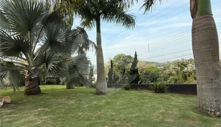 Casa à venda com 5 quartos, sendo 2 suítes,  no condomínio Haras El Paso, Mairiporã - SP