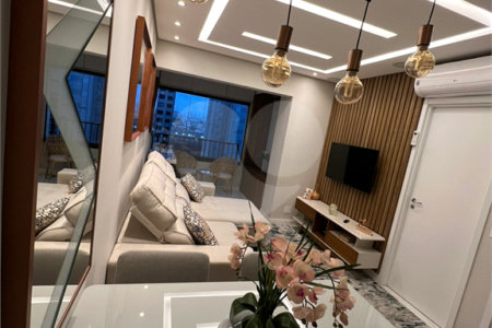 Apartamento a venda no Bras em frente ao Metro