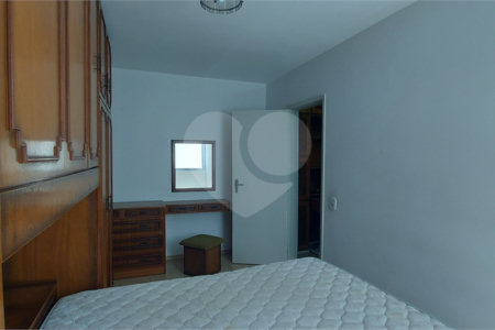 Apartamento à venda ou locação na Saúde com 46m², 1 dormitório e 1 vaga de garagem,
