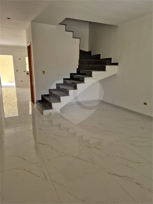 Casa com 134m², 3 dormitórios, 2 vagas, à venda na Vila Prudente.
