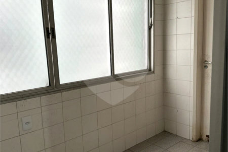 Amplo e Clássico: Apartamento de 90 m² em Higienópolis!