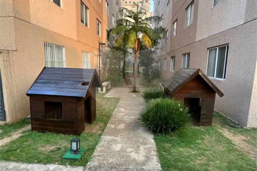Apartamento a Venda com 2 Dormitórios Jaraguá / SP