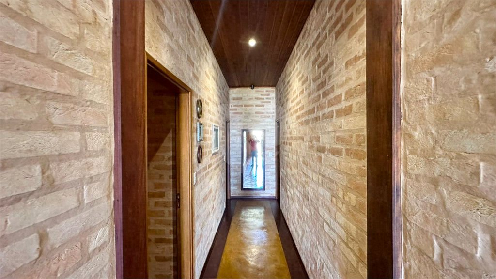 Casa para venda no Condomínio Vivenda do Broa.