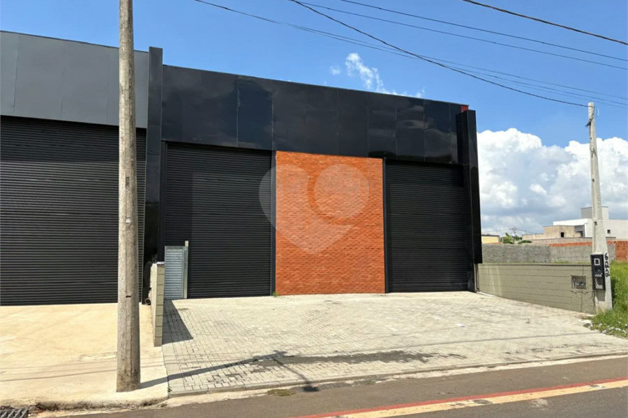 Galpão Comercial para venda e locação no Bairro Santa Rita em Piracicaba/SP.
