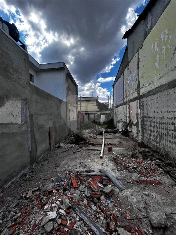 Terreno com 91m² , à venda na Vila Regente Feijó.