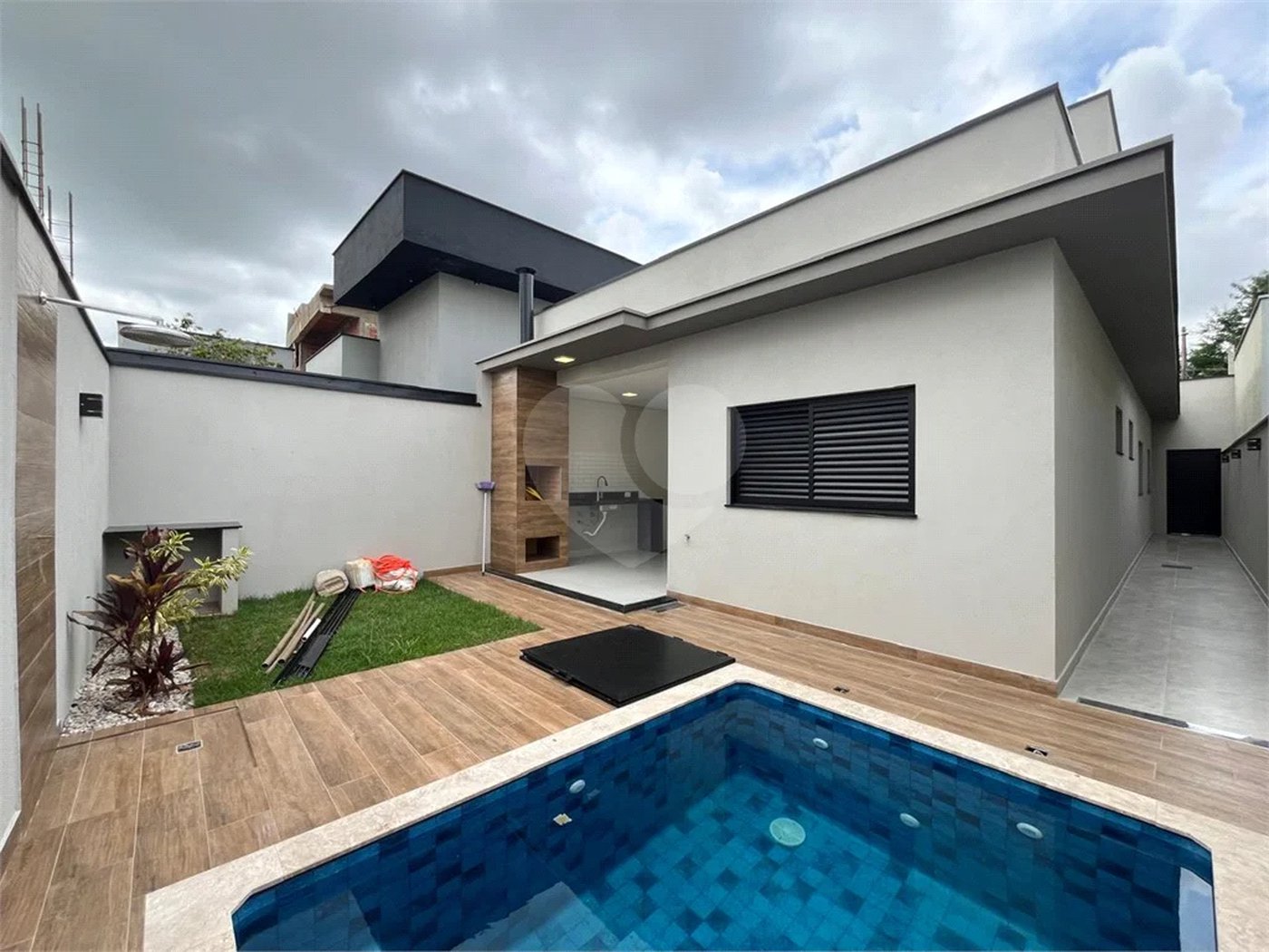 Casa à venda no Condomínio Residencial Ágape, no bairro Campestre, em Piracicaba/SP.