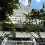 Apartamento á venda na Bela Vista com 57m² reformado e com armário embutido.