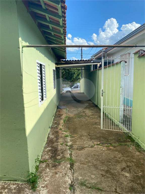Casa térrea para venda na Vila Faria.