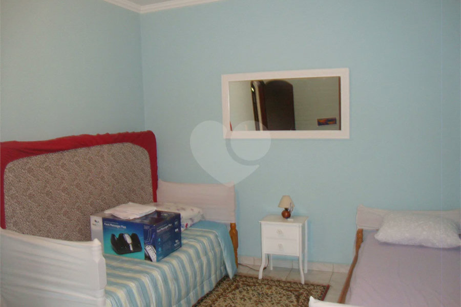 Chácara à venda com 5 quartos, sendo 2 suítes, em Jardim Arujá, Arujá, SP