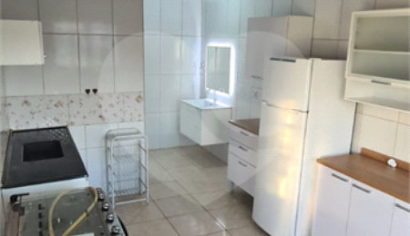 Casa à venda com 3 quartos em Vila Nova Galvão, São Paulo, SP