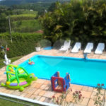Sítio à venda em Santa Isabel com 2.700m² | Piscina | Casa de Caseiro | Excelente para lazer ou investimento