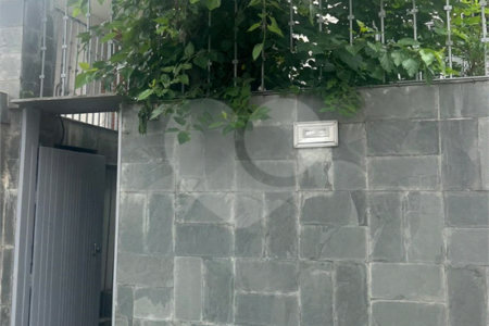 Sobrado á venda - Cidade Ademar