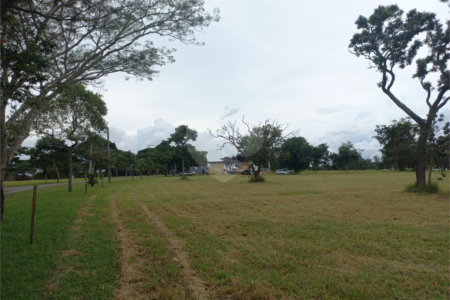 Loteamento Residencial no Condomínio Vila Pinhal do Broa