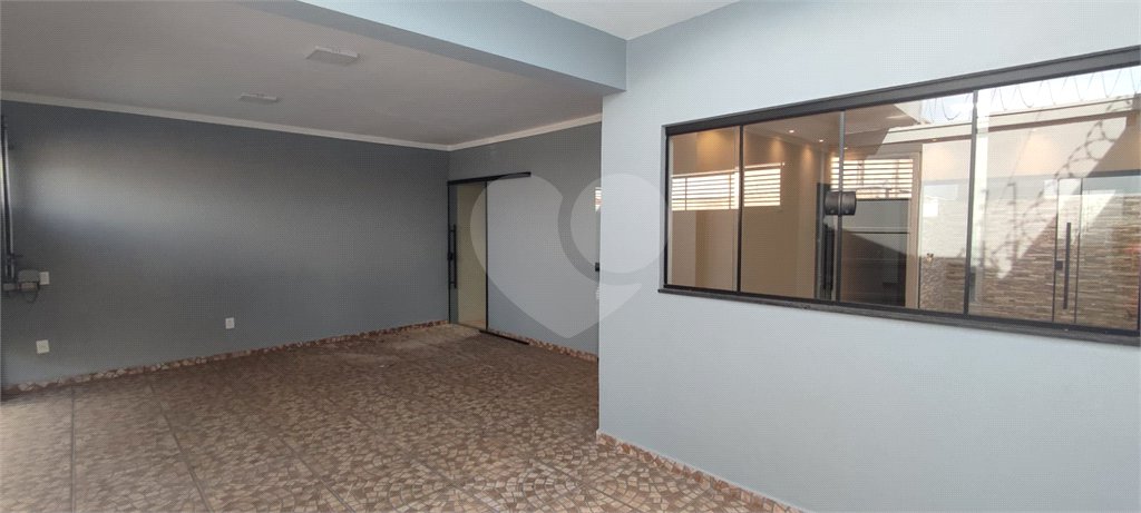 Casa à Venda – Parque dos Flamboyants