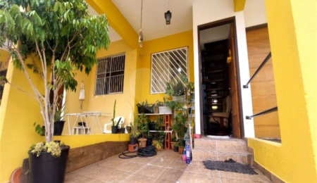 Casa à venda com 2 quartos no condomínio Jardim Vivian, São Paulo - SP