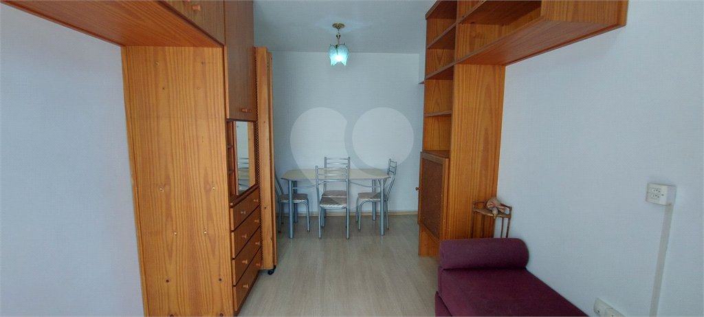 Apartamento à venda ou locação na Saúde com 46m², 1 dormitório e 1 vaga de garagem,