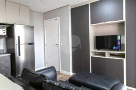 Studio Novo no Centro de São Paulo na Rua Brigadeiro Tobias , 32m² com Vaga, Completo Pronto para Morar. Estuda permuta em Indaiatuba.