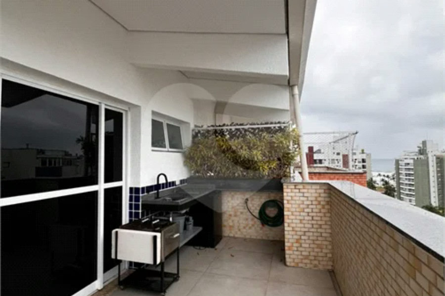 Cobertura à venda com 2 quartos, sendo 1 suíte, em Riviera de São Lourenço, Bertioga, SP
