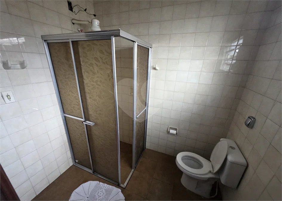 Casa térrea, 2 dormitórios com salão comercial Jd. Nova São Carlos