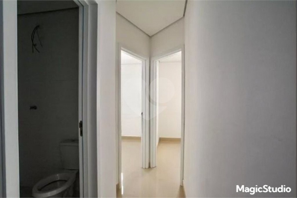 Apartamento com 2 dormitórios , sendo 1 suíte , 1 vaga , á venda na Vila Humaitá em Santo André.
