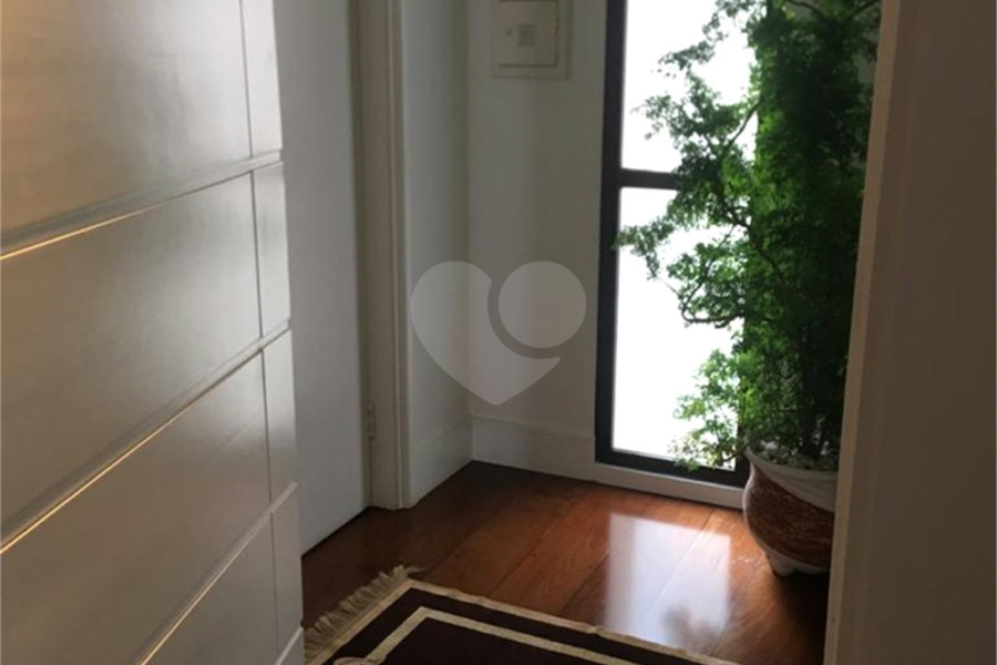 Apartamento para venda Alto de Santana com 220 m² de área primativa.
