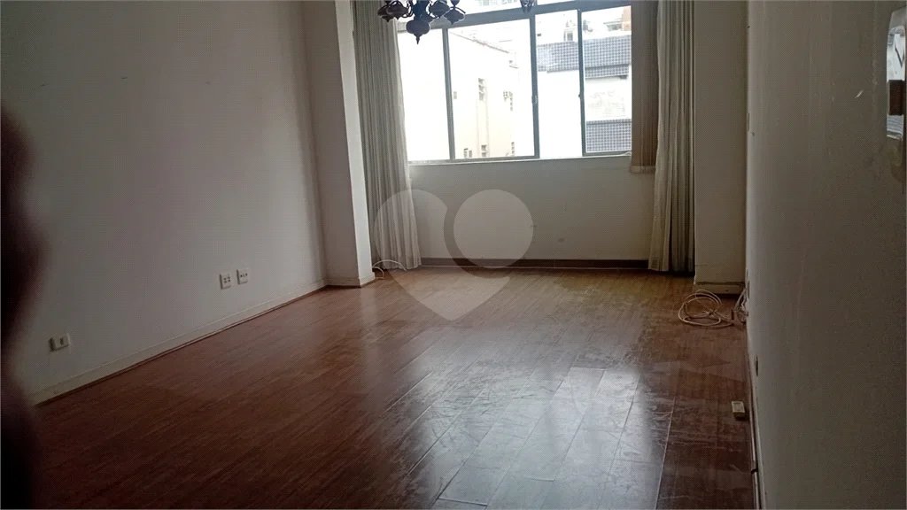 Apartamento à venda no Boqueirão, 3 quartos (2 suítes), garagem