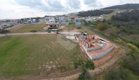 Terreno à venda no condomínio Santa Isabel I, Louveira - SP