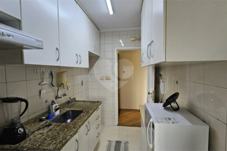 Apartamento à venda | 72 m² | 3 quartos (1 suíte) | 1 vaga | Próximo ao Metrô Saúde