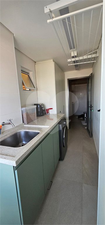 Apartamento com vista LIVRE Com 131 m² útil 4 banheiros 3 vagas 3 suítes Aceita contra proposta. Aceita e estuda Permuta