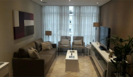 Apartamento à venda com 3 quartos, sendo 1 suíte,  em Campo Belo, São Paulo, SP