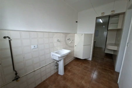 GRANDE OPORTUNIDADE DE COMPRA! APARTAMENTO DE 96m² NO CONDOMÍNIO CÓRSEGA