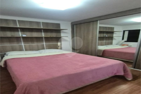 Apartamento com 69m² à venda na Moóca, 3 dormitórios, 1 suíte, 2 vagas, andar alto com vista livre, lazer completo