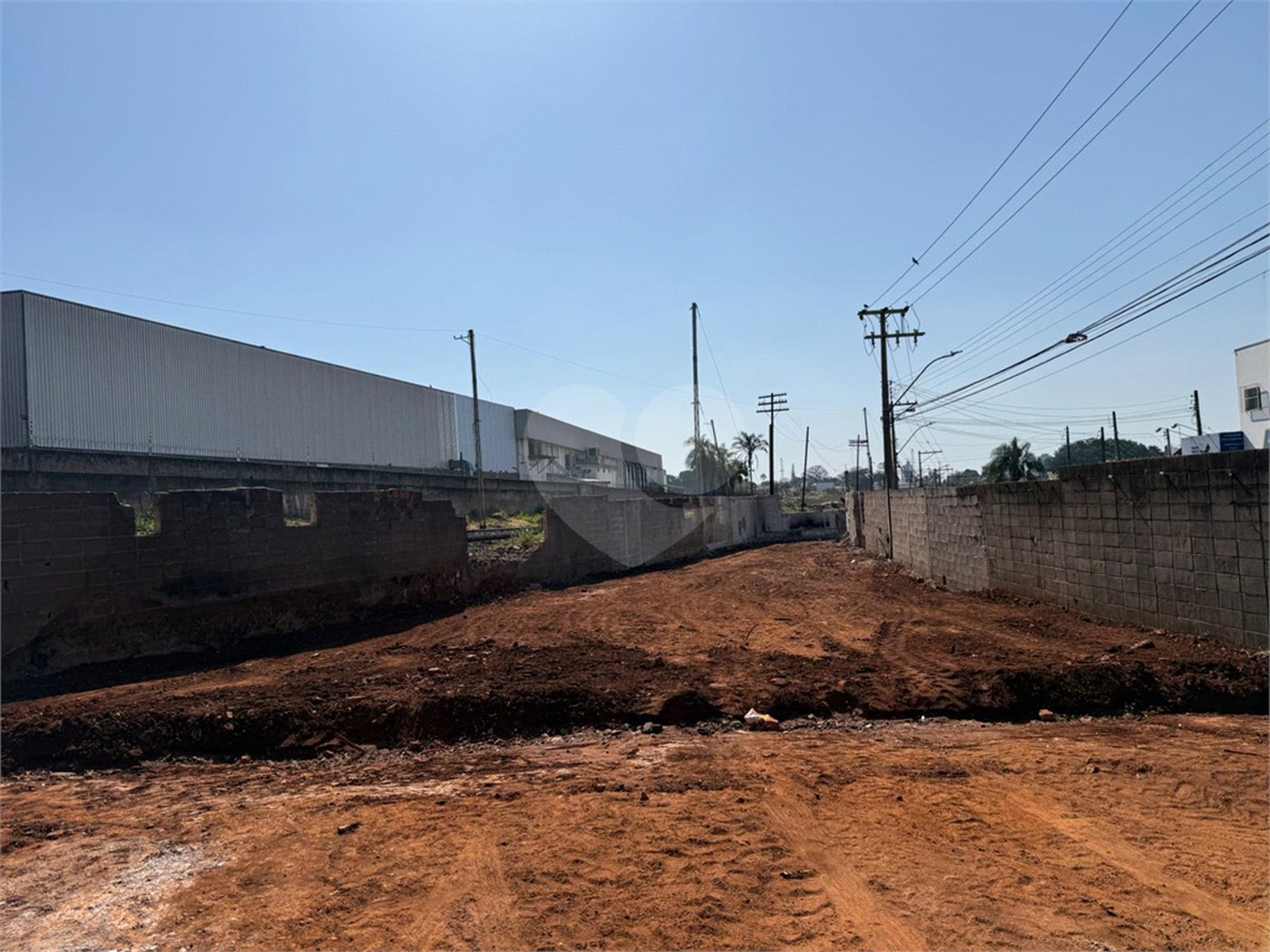 Terreno no Núcleo Res. Silvio Vilari