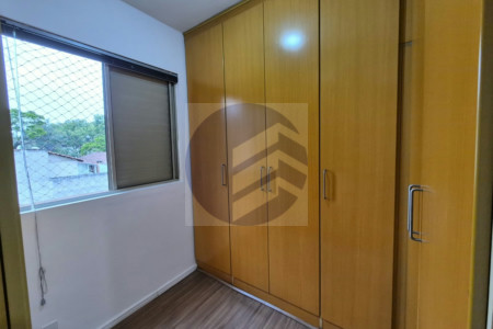 Apartamento à venda com 3 quartos, 1 banheiro e 1 vaga próximo à USP