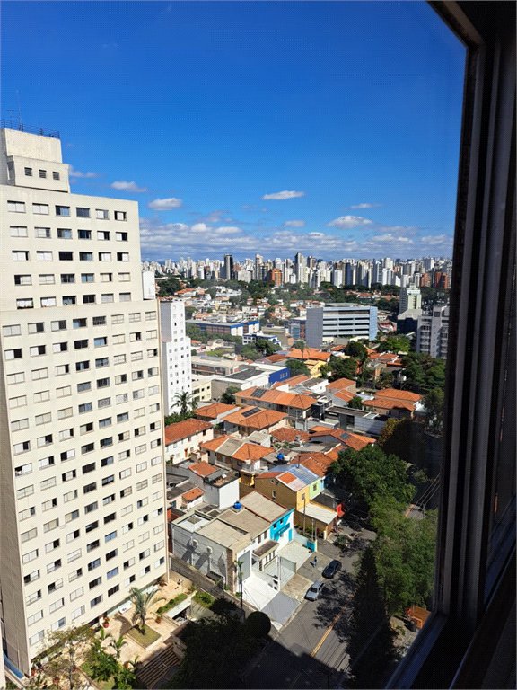 Apartamento a venda com 2 dormitórios 1 suíte 2 vagas de garagem