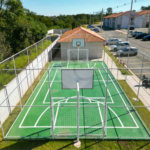 Indaiatuba - Sp - Vila Vic Florença - R$ 290.000,00 - Apartamento de 48m²,, no andar de cima, dois quartos, um banheiro, cozinha e sala, uma vaga de garagem. Condomínio fechado. Apartamento está do jeito que foi entregue . Area de lazer no condominio - Área do condomínio: Churrasqueira