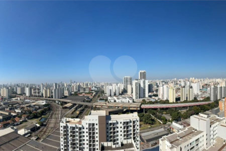Magnífica Cobertura Penthouse à venda no condomínio Piscine Resort.