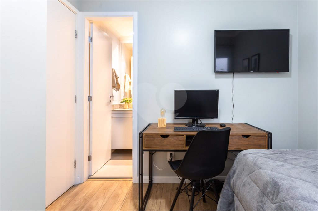 Apartamento na Rua Doutor Antônio Bento , 504 com 135m2 com 3 Suítes e 2 vagas de garagem