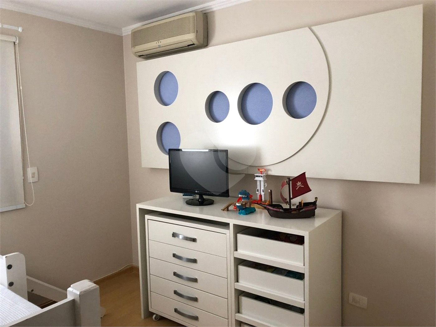 Apartamento na Saúde 126m² 3 dorm/3vagas Aceita permuta por imóvel na praia