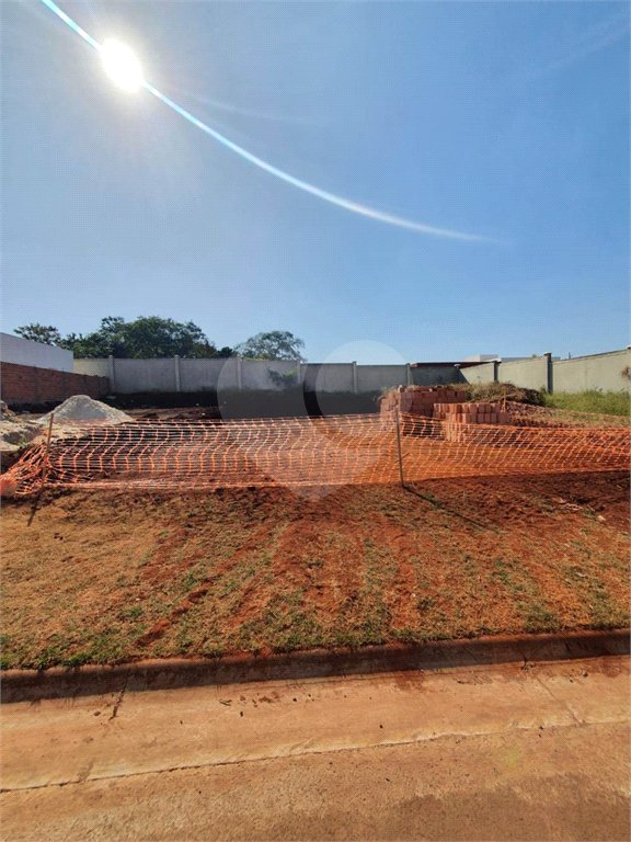 Terreno no Condomínio Tivoli , localizado em Araraquara/SP.
